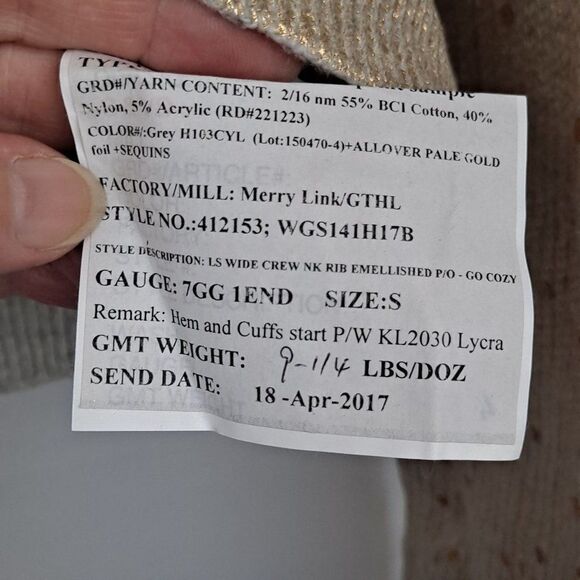 Gap Ladies  crewneck sweater NWOT - Picture 4 of 11